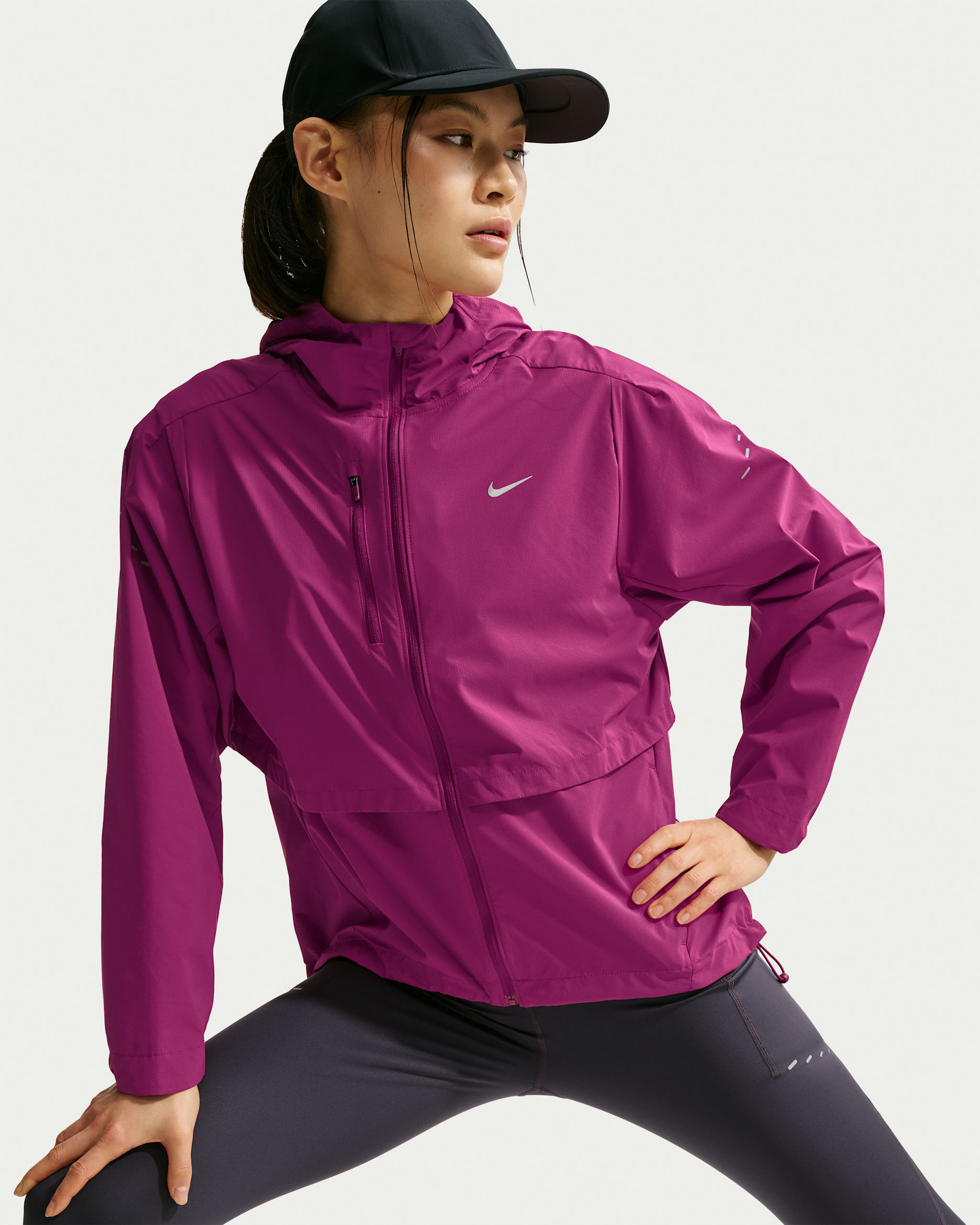 NIKE RUNNING STORM FIT ナイロンジャケット レディース NIKE公式】ナイキ スイフト ウィメンズ Storm-FIT ランニング